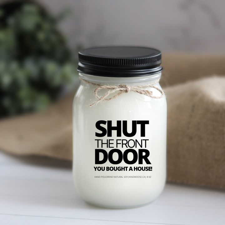 KINDMOOSE CANDLE CO 16 oz Candle Apple Pie / Black Shut the Front Door - You Bought a House!