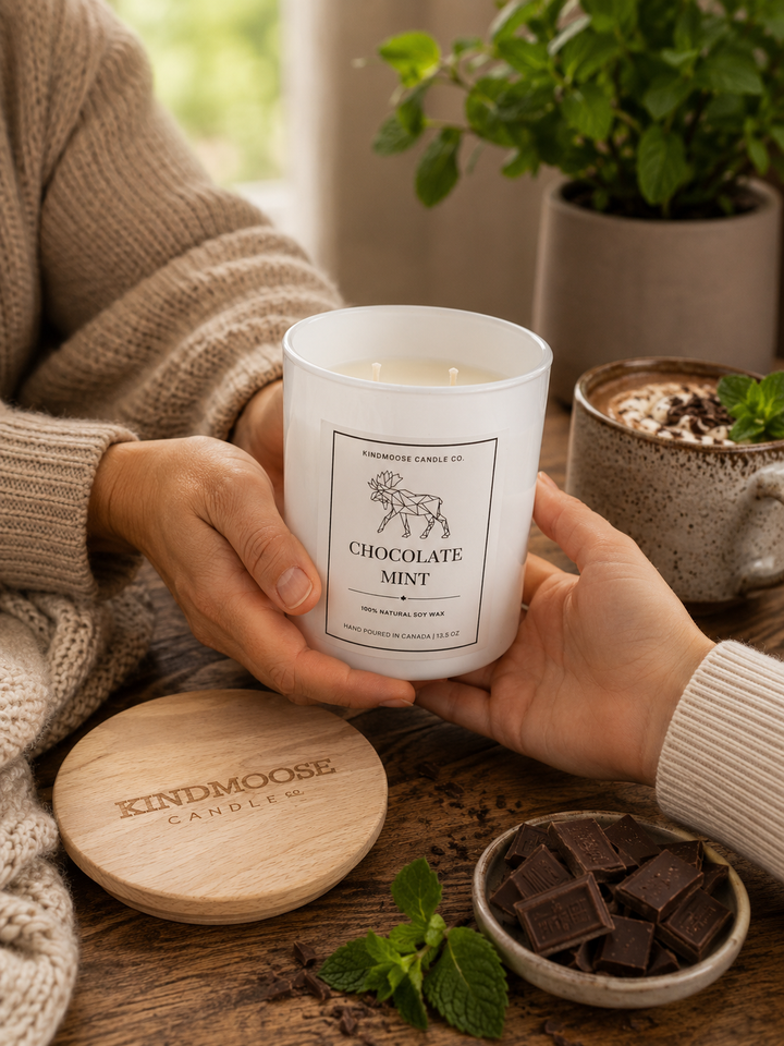 CHOCOLATE MINT - Double Wick Soy Candle