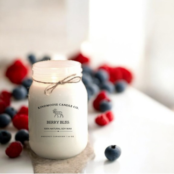 BERRY BLISS Soy Wax Candle 16 oz