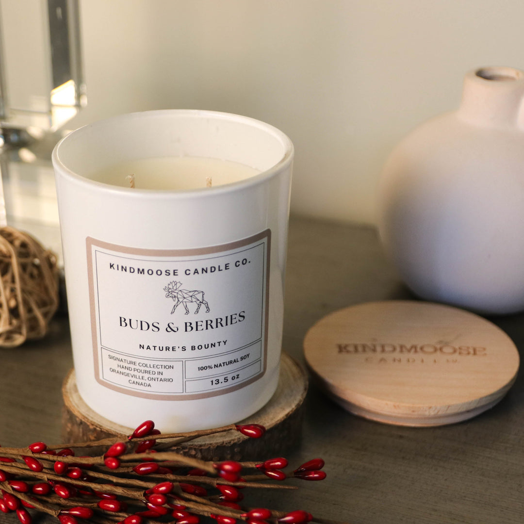 KINDMOOSE CANDLE CO Buds & Berries Double Wick