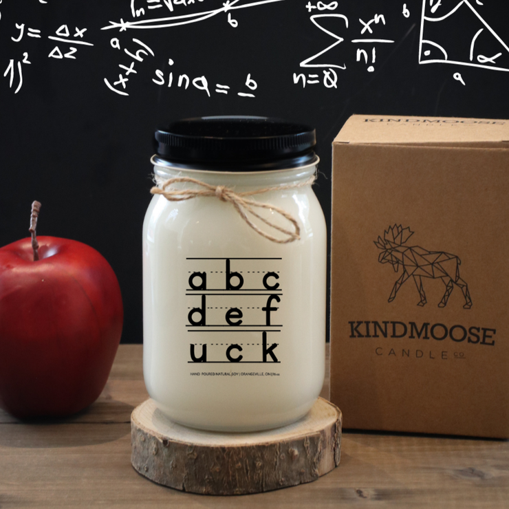 KINDMOOSE CANDLE CO 16 oz Candle Apple Pie / Black abcdefuck