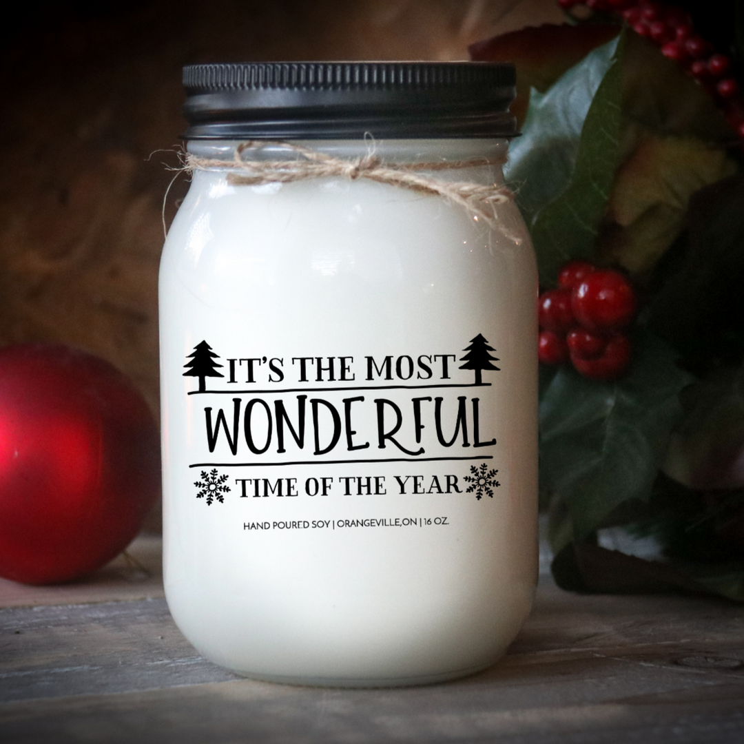 KINDMOOSE CANDLE CO 16 oz Candle Apple Pie / Black It's the Most Wonderful Time of the Year Christmas Candles - KINDMOOSE Candle Co.