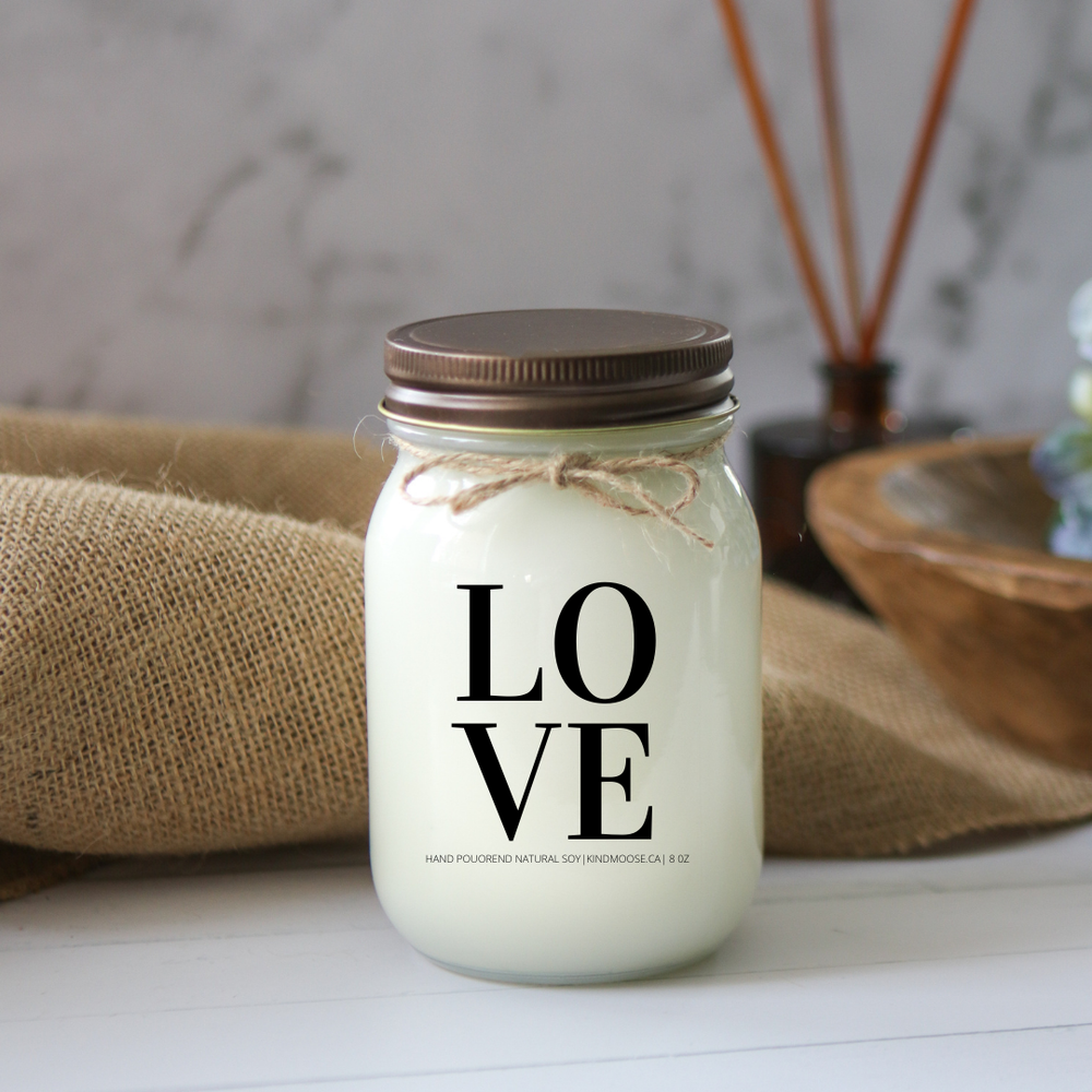 KINDMOOSE CANDLE CO 16 oz Candle Apple Pie / Distressed Bronze LOVE LOVE - Soy Candle