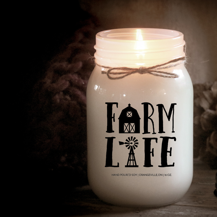KINDMOOSE CANDLE CO 16 oz Candle Farm Life Farm Life - Soy Candles Made in Canada