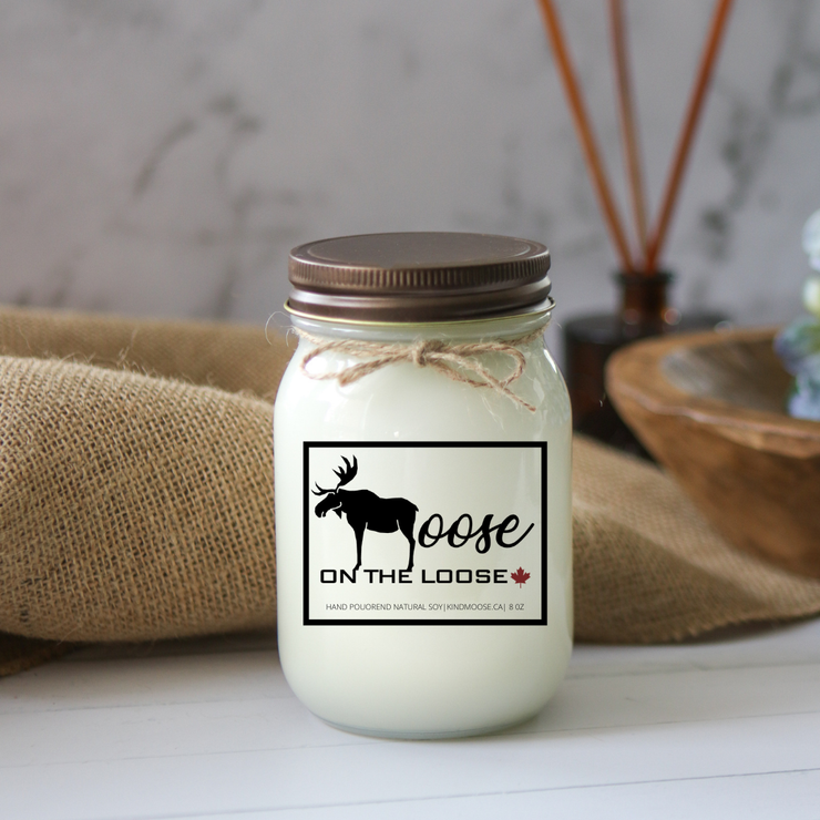 KINDMOOSE CANDLE CO 16 oz Candle Moose on the Loose